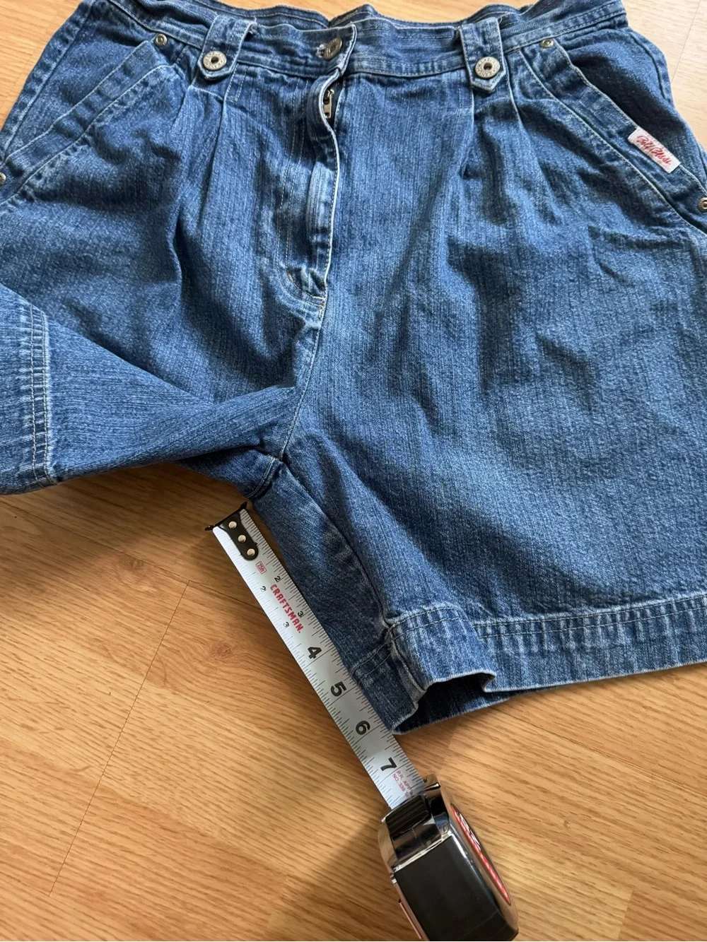 Vintage 90s Bill Blass Pleated Denim Shorts - Size 12 Fits Modern 10/31
